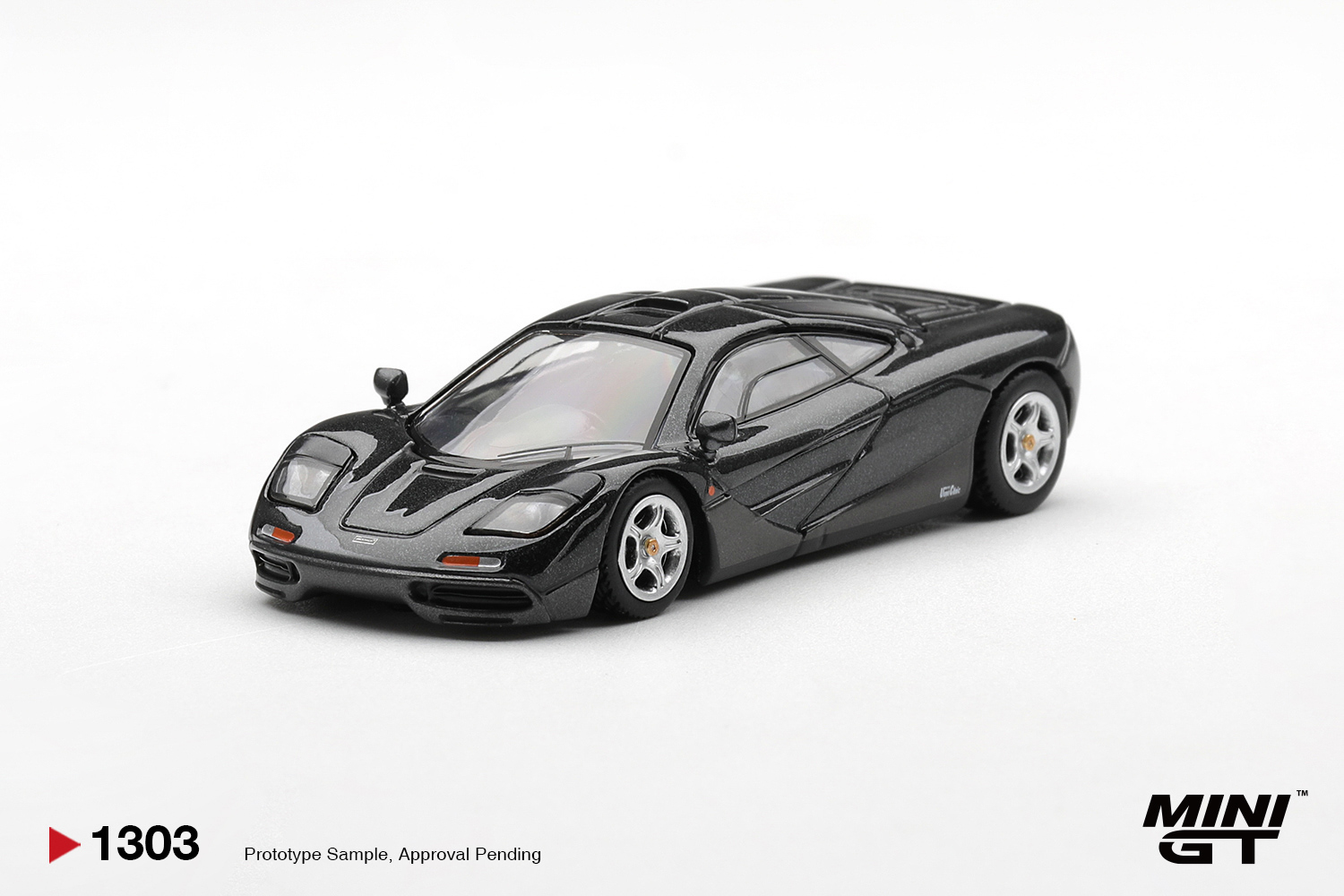 Die Cast Car 1 64 - MINIGT 1/64 McLaren F1 Azul Negro